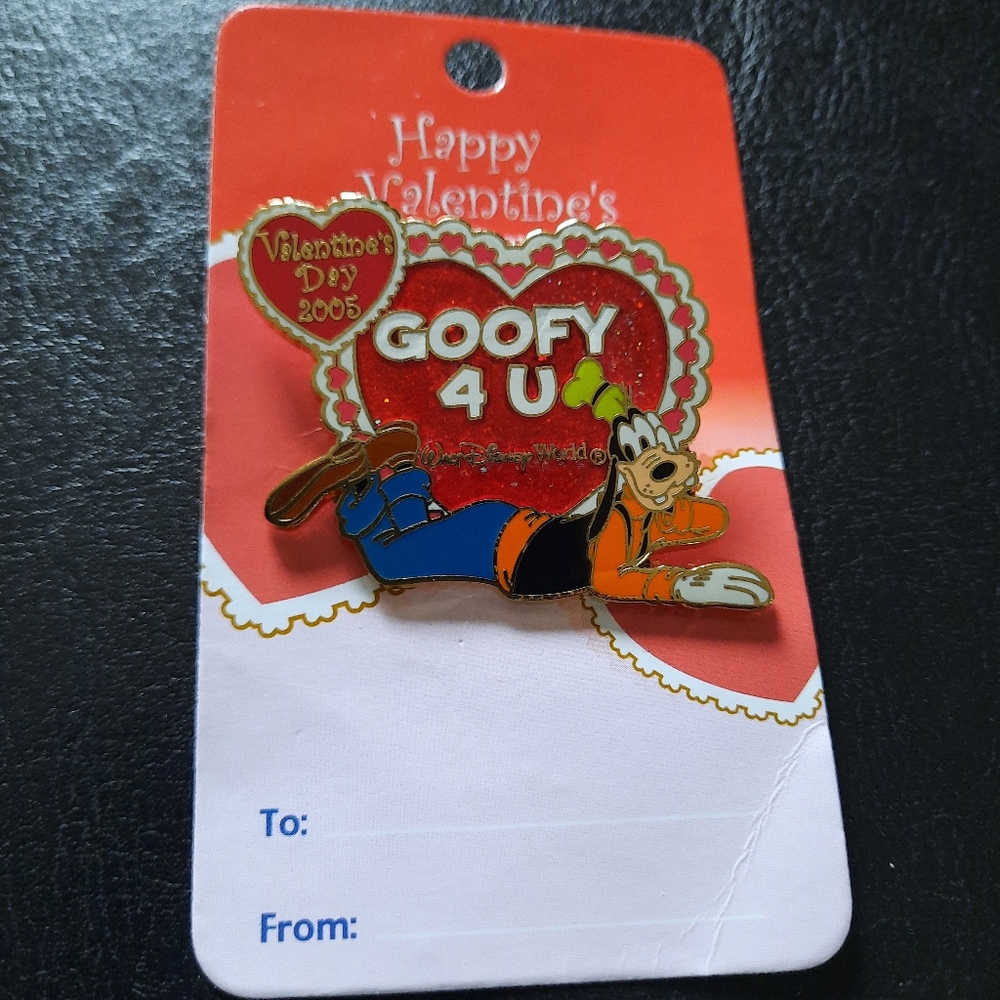 Disney's "Sweetheart Collection" 2005-LE-1,500-Pin